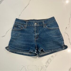 Vintage Levi’s denim shorts